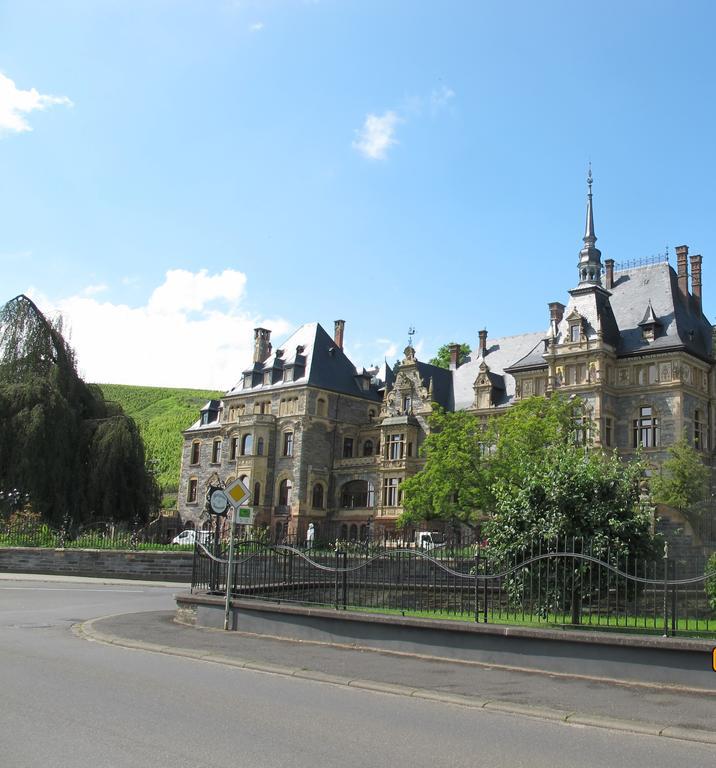 Mosel - River - Quartier 31 Hotel Lieser Exterior photo